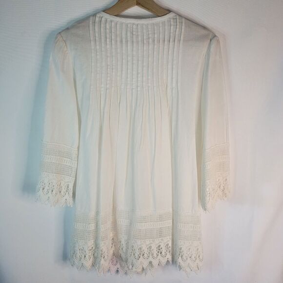Elegant White Lace Trim Coverup - Picture 2 of 12